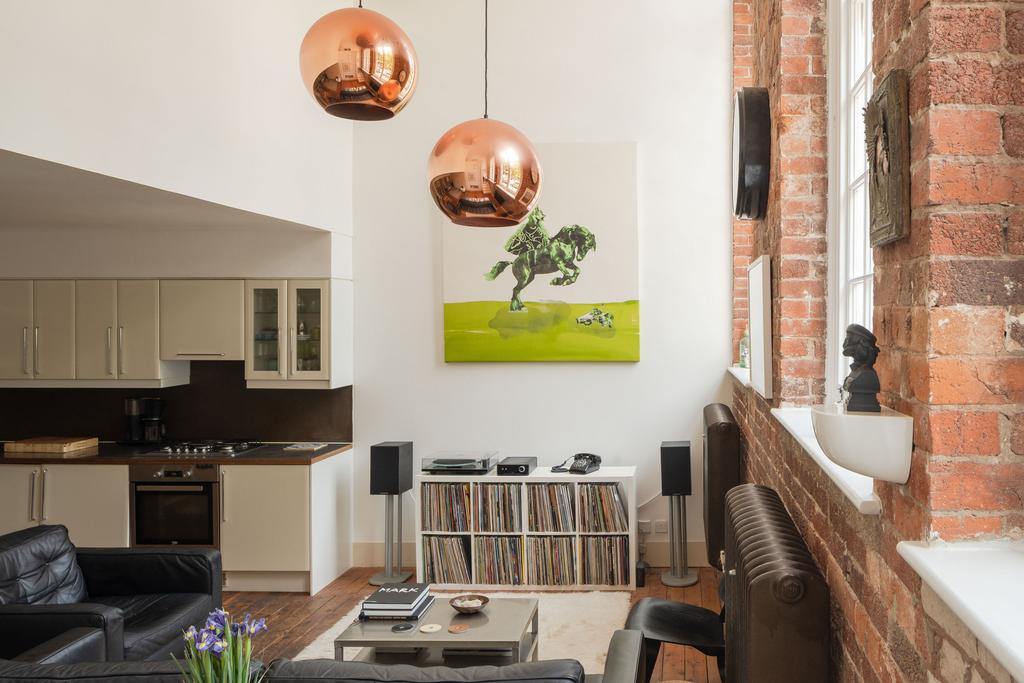 292578 - Flat 8 Hanover Lofts, Brighton BN2 9 YU...