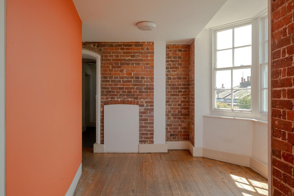 292618 - Flat 8 Hanover Lofts, Brighton BN2 9 YU...