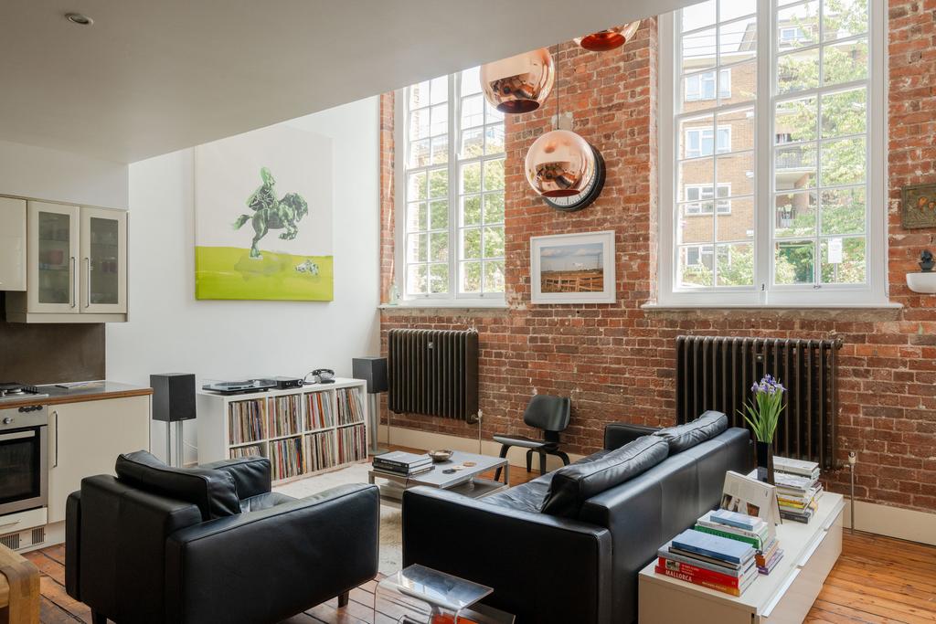 292562 - Flat 8 Hanover Lofts, Brighton BN2 9 YU...