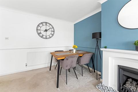 53 Addison Road, Caterham, CR3 5LU