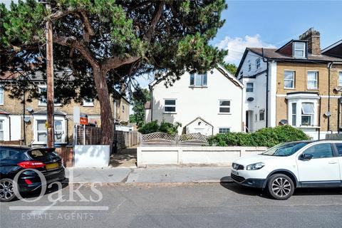 25b Prince Road, London, SE25 6NN