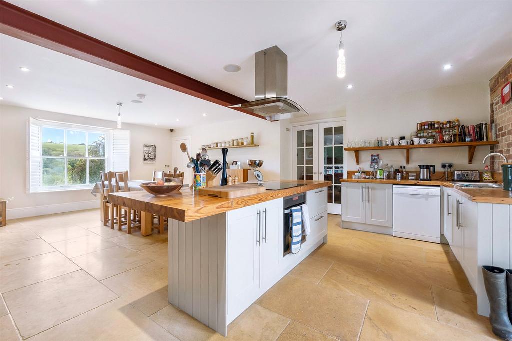 Kitchen Breakf. Room