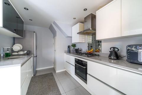 51 Badminton Road, Maidenhead, SL6 4QS