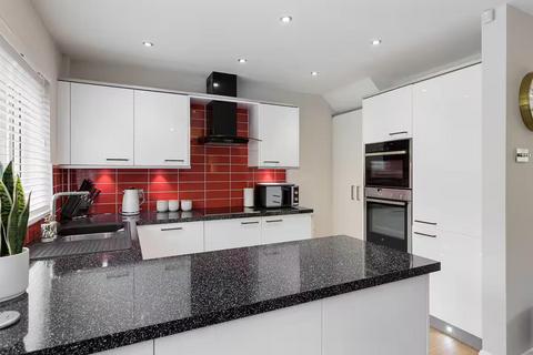 3 bedroom mews for sale, Orchard Close, WILMSLOW