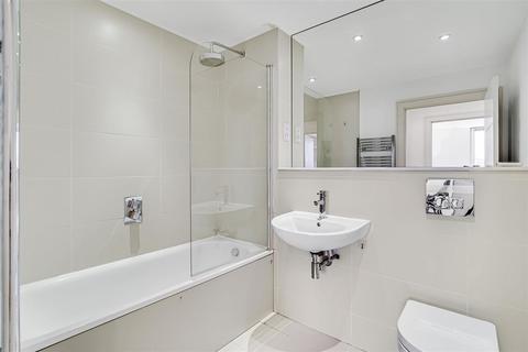 1 bedroom flat for sale, Orchard Road, Richmond, TW9