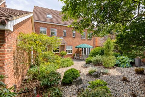 undefined, Quantock Close, Stevenage, Hertfordshire, SG1