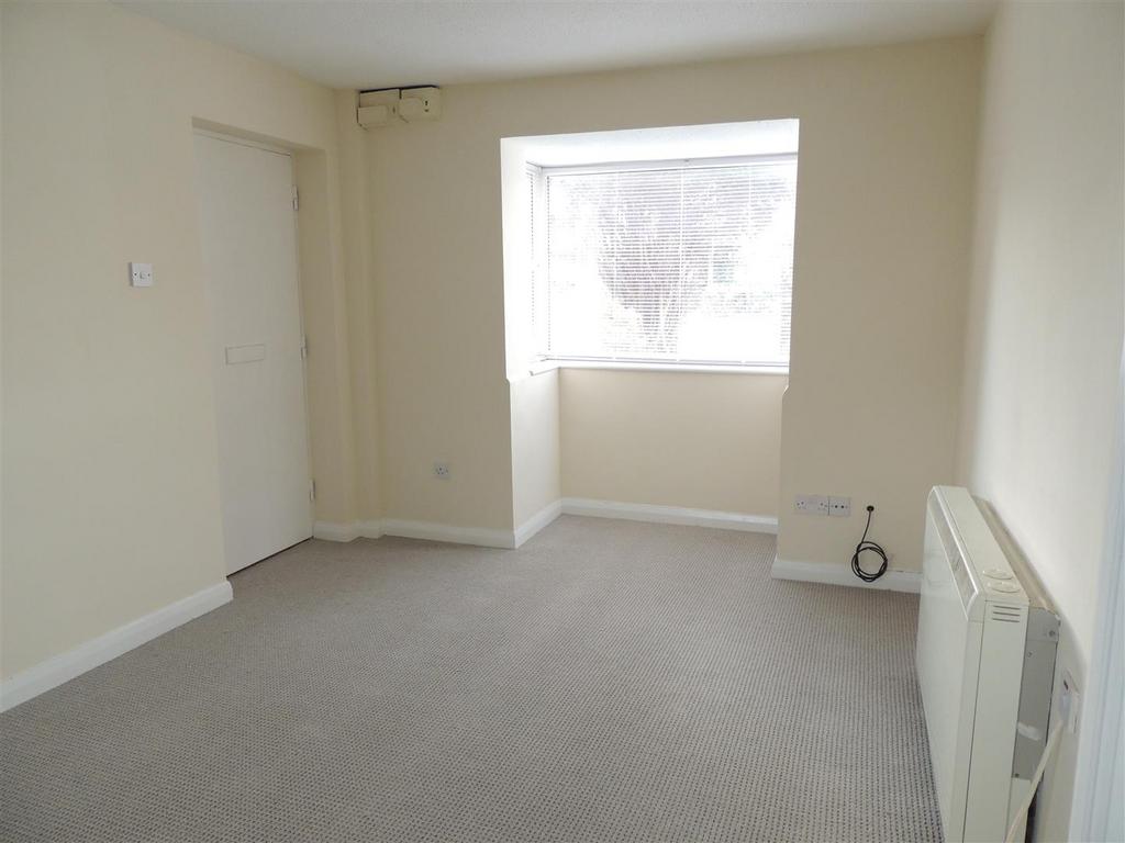 Lounge/Kitchen