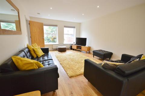 3 bedroom semi-detached house for sale, Newtown, Kettering NN14