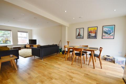 3 bedroom semi-detached house for sale, Newtown, Kettering NN14