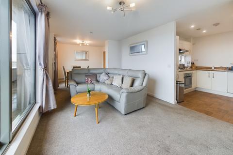 2 bedroom penthouse to rent, Cathedral View, Full Street, Derby, Derbyshire, DE1 3AF