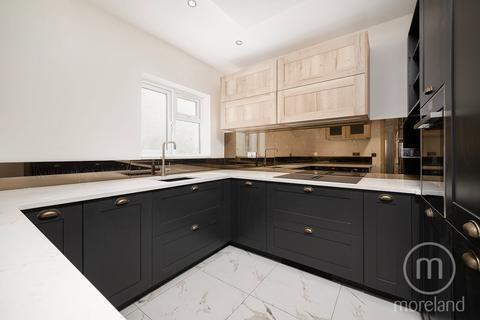 undefined, Cheyne Walk, London NW4