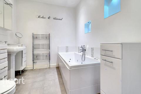 undefined, Greenacres Drive, Lutterworth