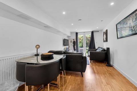 Flat 4, Datchet House Chester Road, Hounslow, TW4 6FB