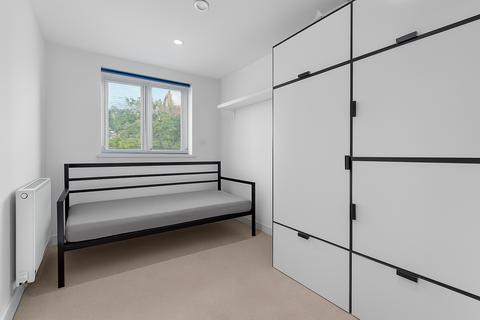 Flat 4, Datchet House Chester Road, Hounslow, TW4 6FB