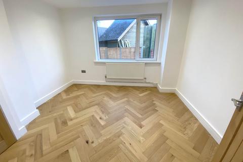 2 bedroom flat for sale, 2 Lon Hendre, Waunfawr, Aberystwyth