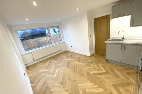 2 bedroom flat for sale, 2 Lon Hendre, Waunfawr, Aberystwyth