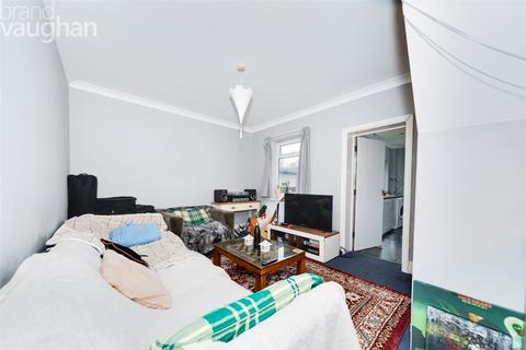 3 bedroom terraced house to rent, Ladysmith Road, East Sussex BN2
