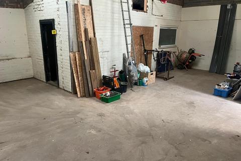 Industrial development to rent, St Marys Ave Milton Keynes MK11 1EB