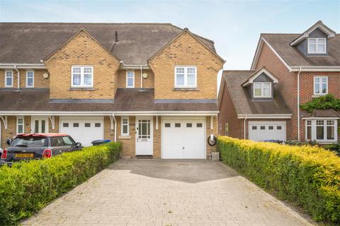 4 bedroom end of terrace house for sale, Witchford Gate, Maidenhead