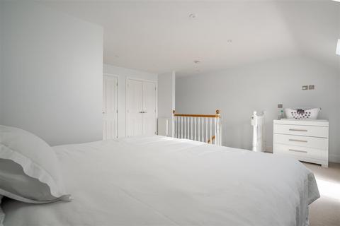 4 bedroom end of terrace house for sale, Witchford Gate, Maidenhead