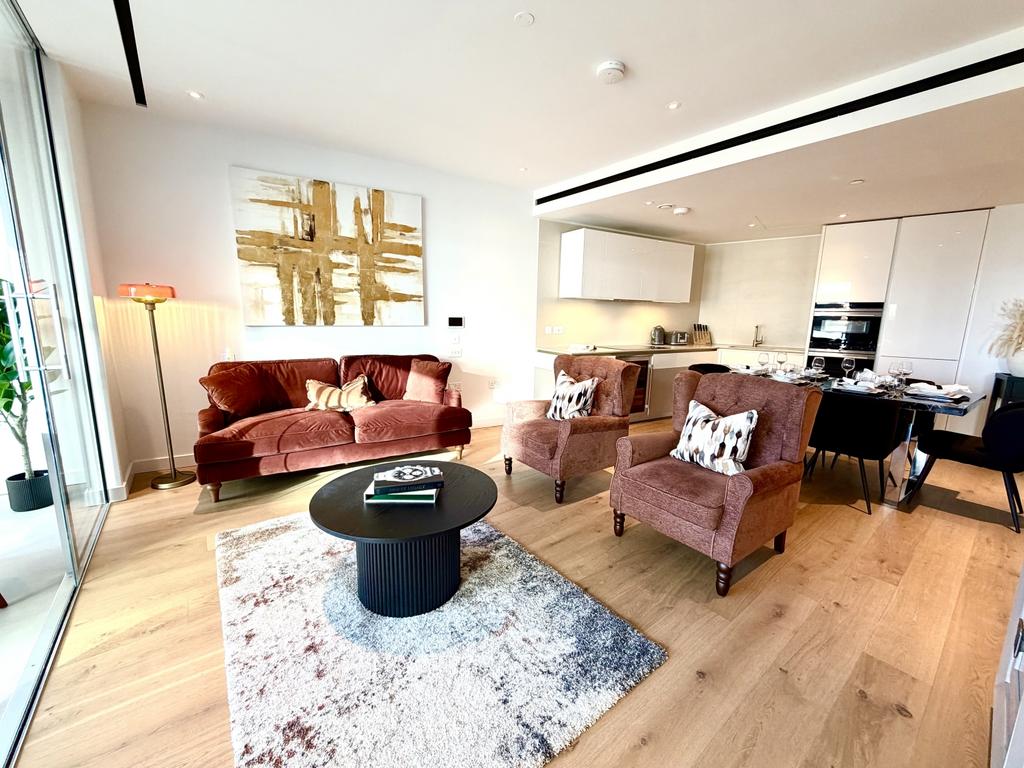 Reception Room (9)