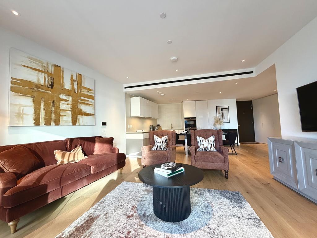 Reception Room (10)