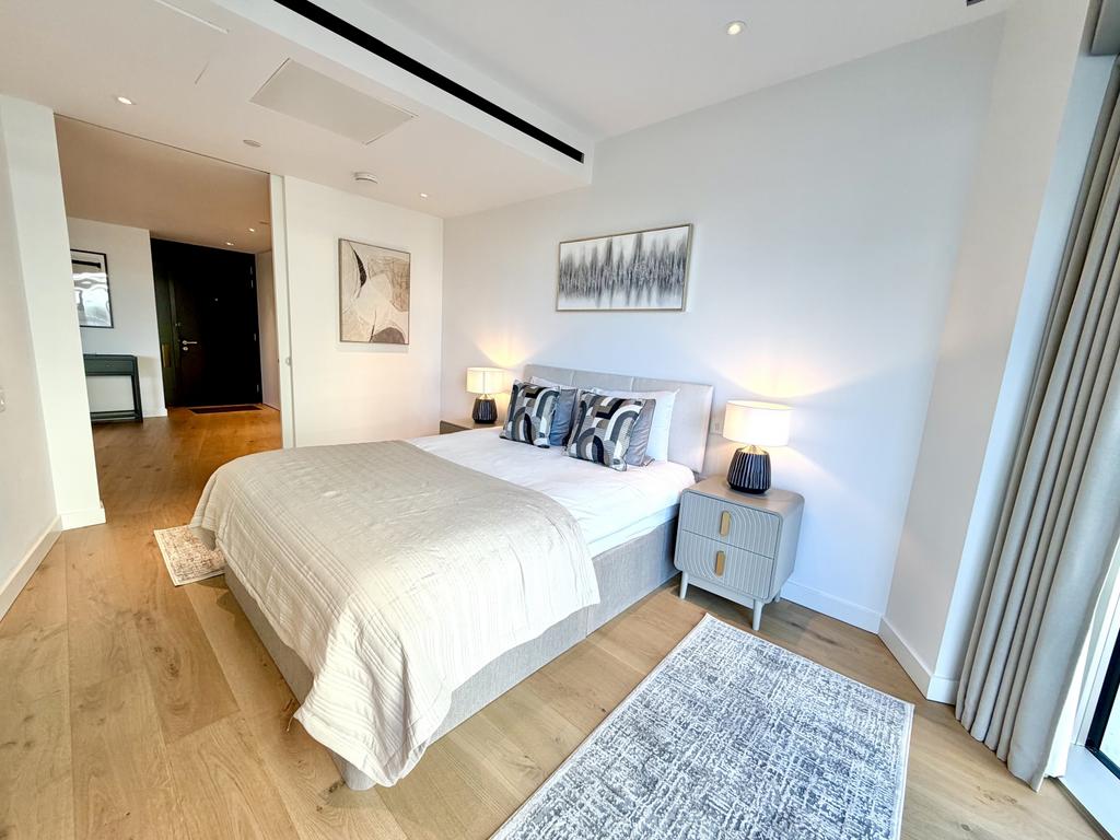 3rd Bedroom (2)