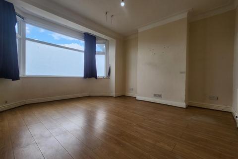 540 Eastern Avenue, Ilford, IG2 6PH