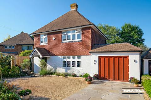 3 bedroom detached house for sale, Vale Close, Orpington