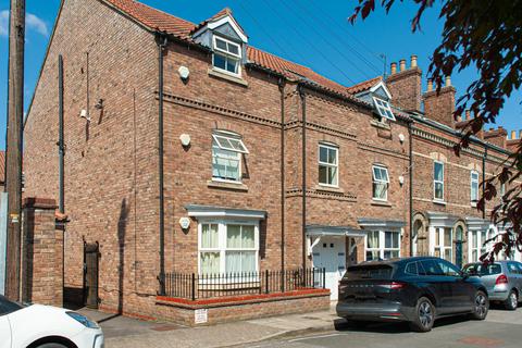 2 bedroom apartment for sale, Berkeley House, York YO10