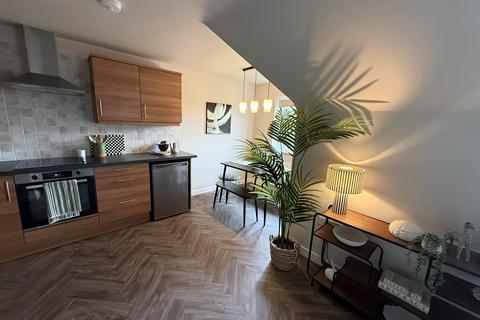 2 bedroom flat to rent, The Crossings, Newark