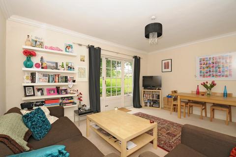2 bedroom flat to rent, Compton Road, London, N1