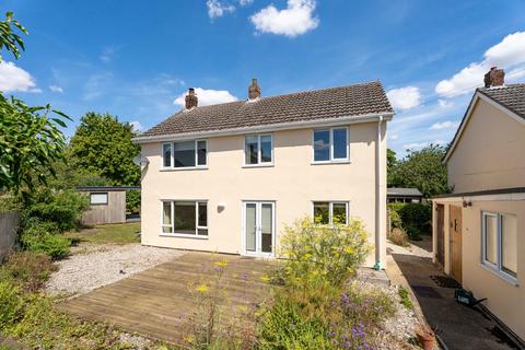 4 bedroom detached house for sale, Peacocks Close, Sudbury CO10