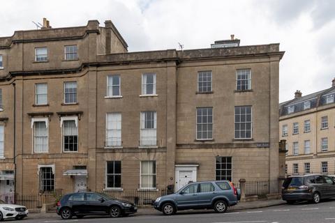 1 bedroom apartment to rent, 17 Raby Place, Bath