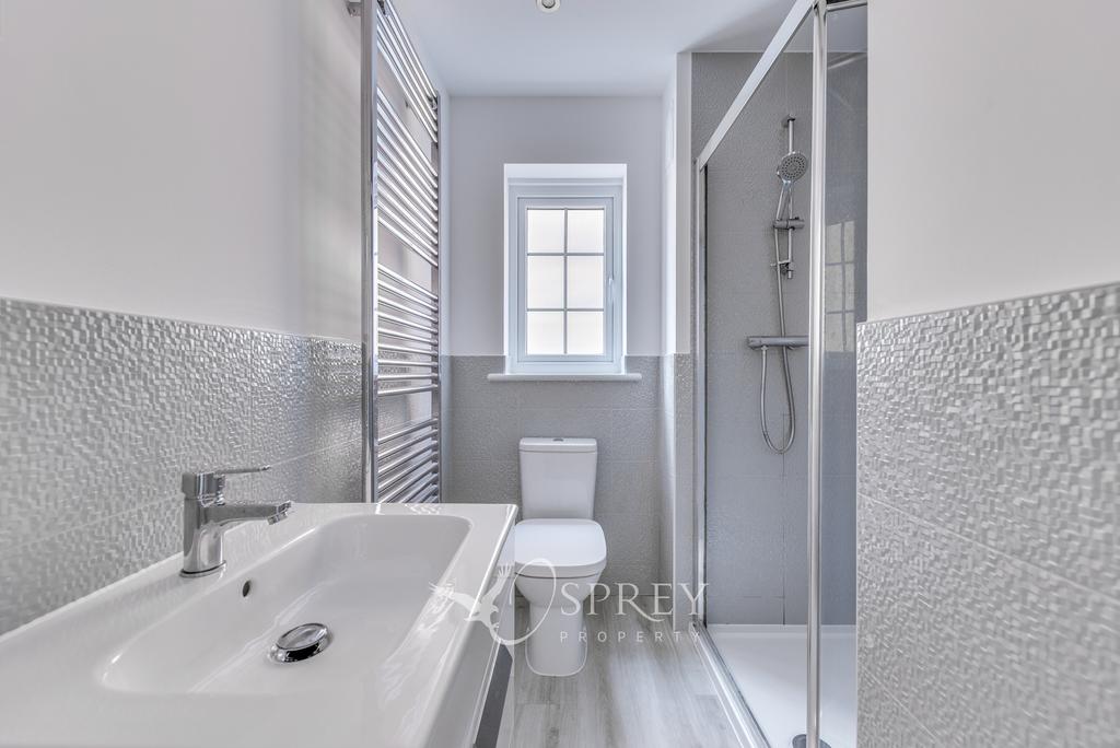 Bedroom Two En-suite