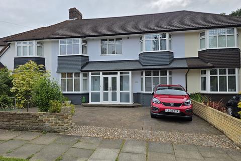 undefined, Onslow Gardens , Grange Park N21