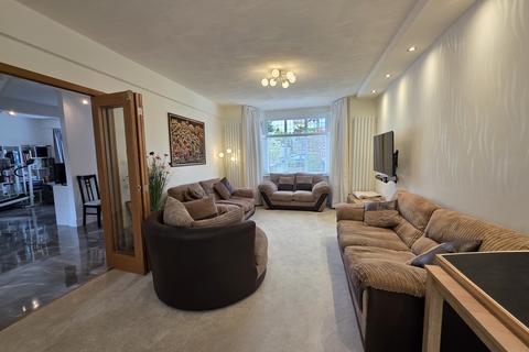 undefined, Onslow Gardens , Grange Park N21
