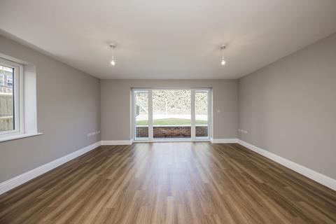 2 bedroom detached bungalow for sale, East Beeches Road, Crowborough