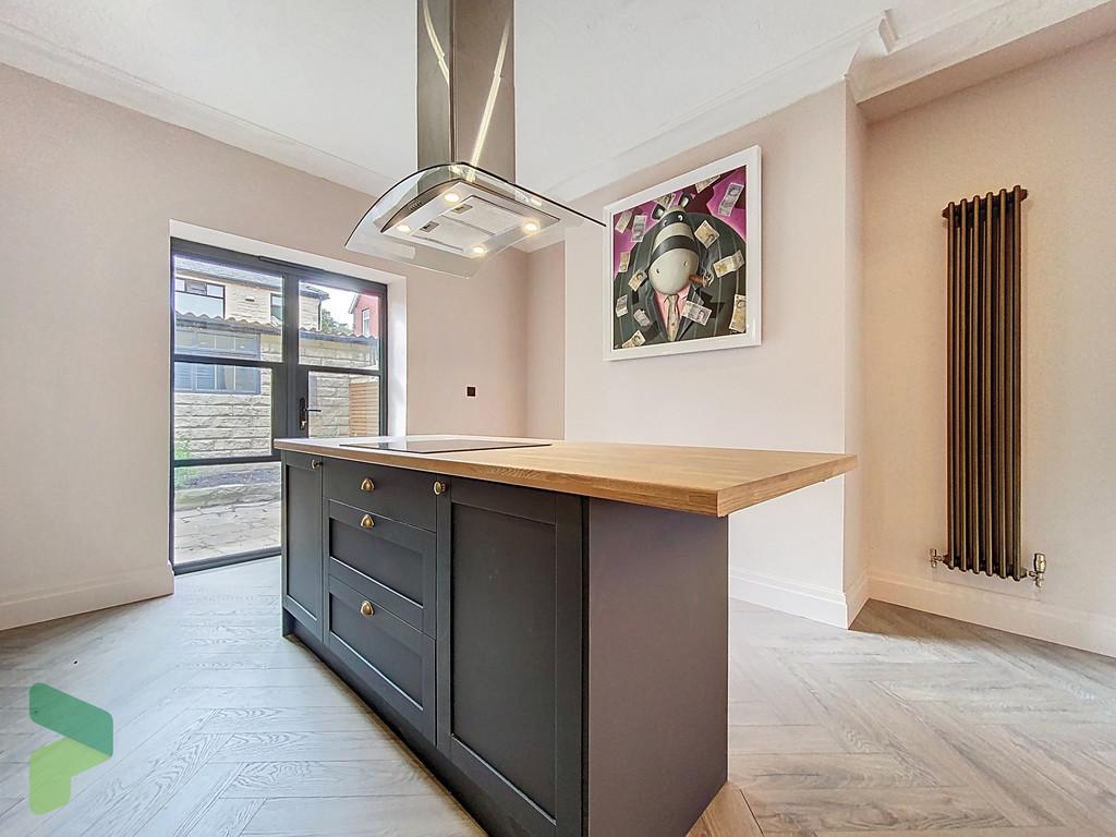 Fitted Breakfast Kitchen