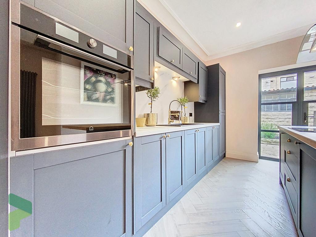 Fitted Breakfast Kitchen
