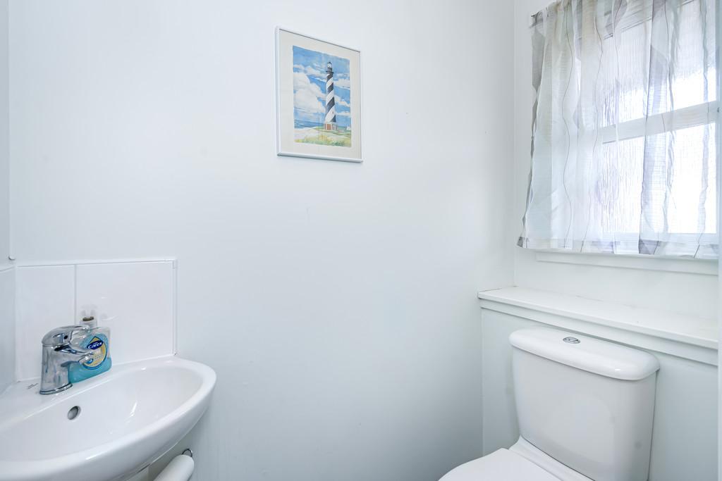 22 Sunnyside Avenue, Brightons FK2 0 GE (13)