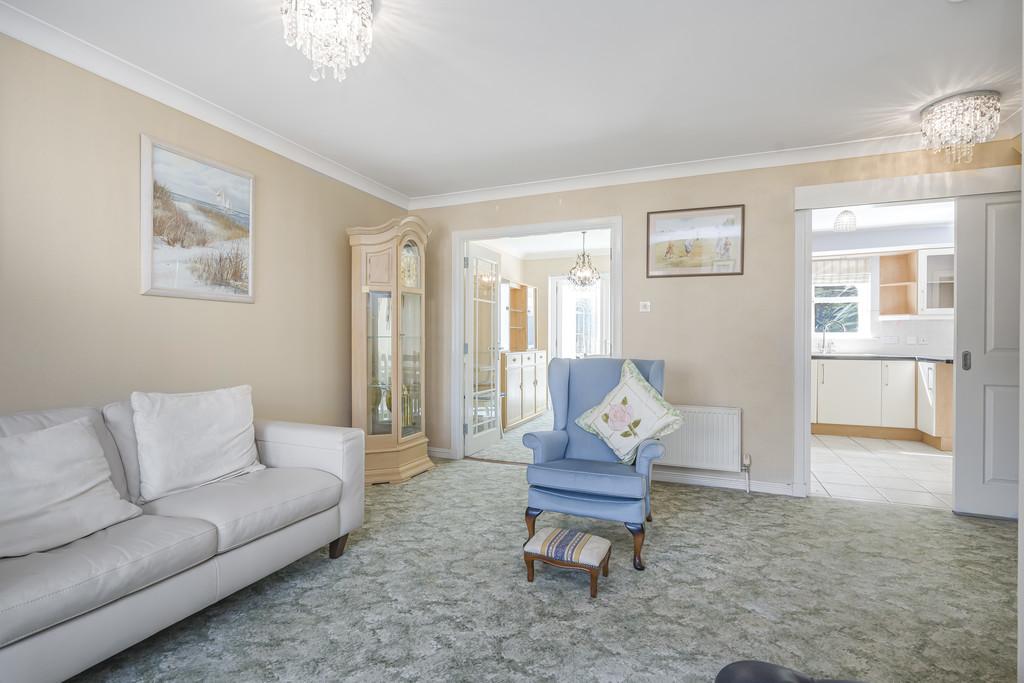 22 Sunnyside Avenue, Brightons FK2 0 GE (15)