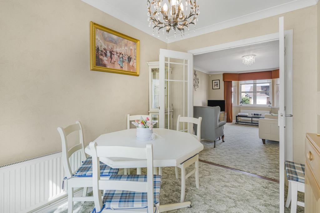22 Sunnyside Avenue, Brightons FK2 0 GE (19)