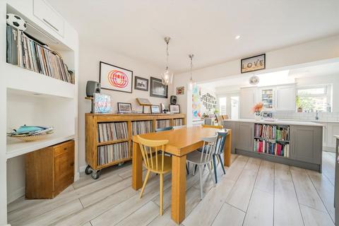 undefined, Wiltshire Gardens, Twickenham TW2