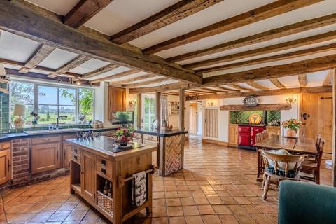 5 bedroom detached house for sale, The Street, Rushmere