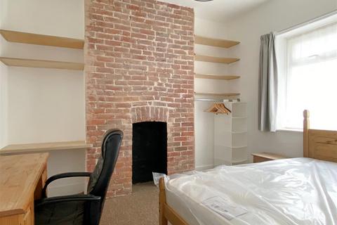 1 bedroom in a house share to rent, 22-23 London Road, Brighton BN1