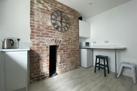 1 bedroom in a house share to rent, 22-23 London Road, Brighton BN1