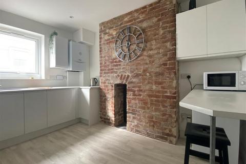 1 bedroom in a house share to rent, 22-23 London Road, Brighton BN1
