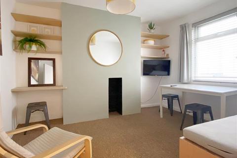1 bedroom in a house share to rent, 22-23 London Road, Brighton BN1