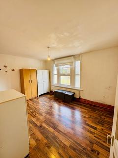 1 bedroom flat to rent, 56B St Mary Road Walthamstow